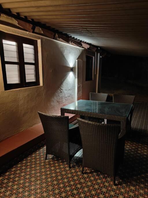 A Quaint Cottage With Rajah'S Seat View. マディケーリ エクステリア 写真